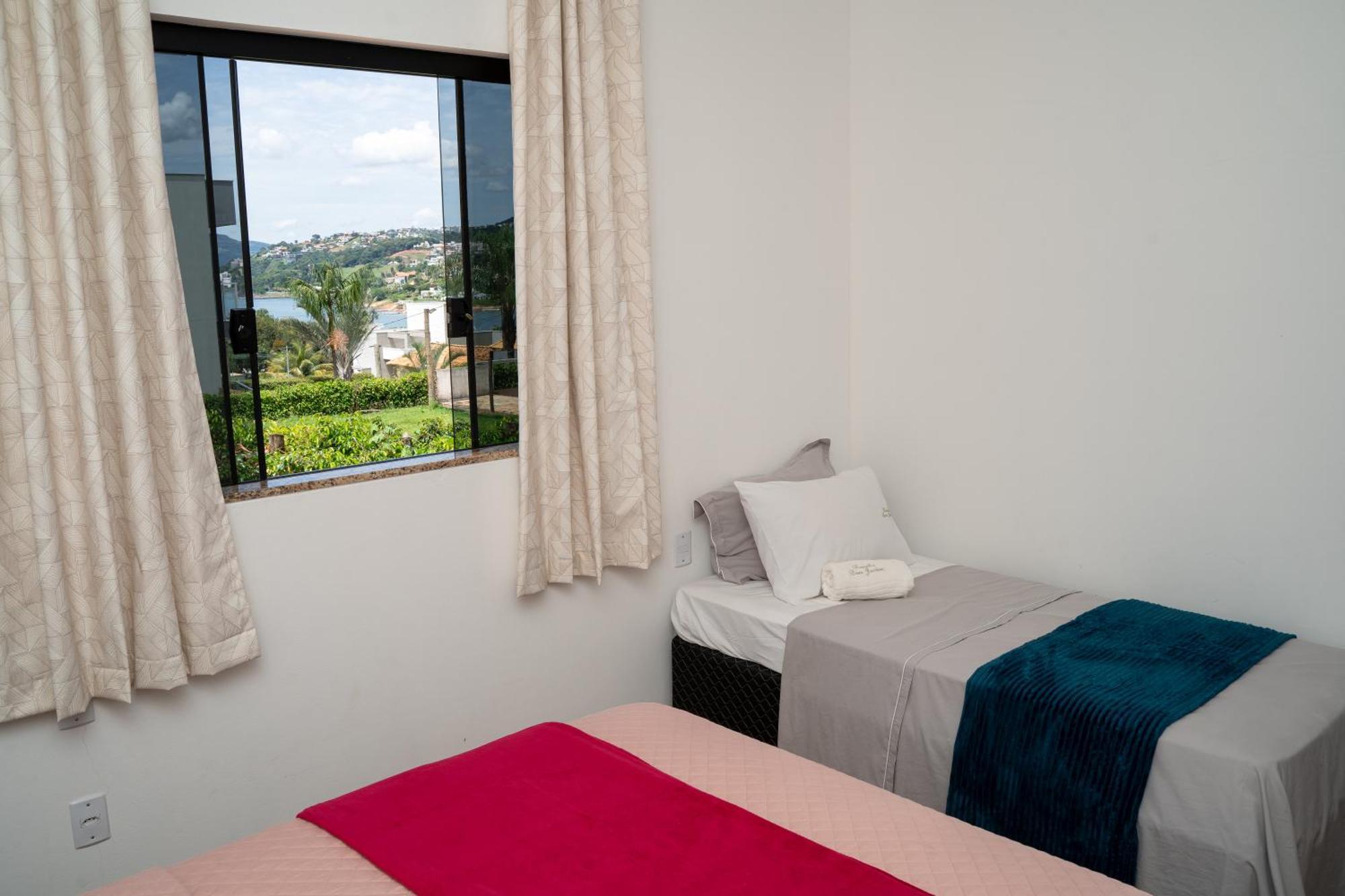 Casa Com Piscina Vista Para Lago, 03 Quartos Confortaveis Capitólio المظهر الخارجي الصورة