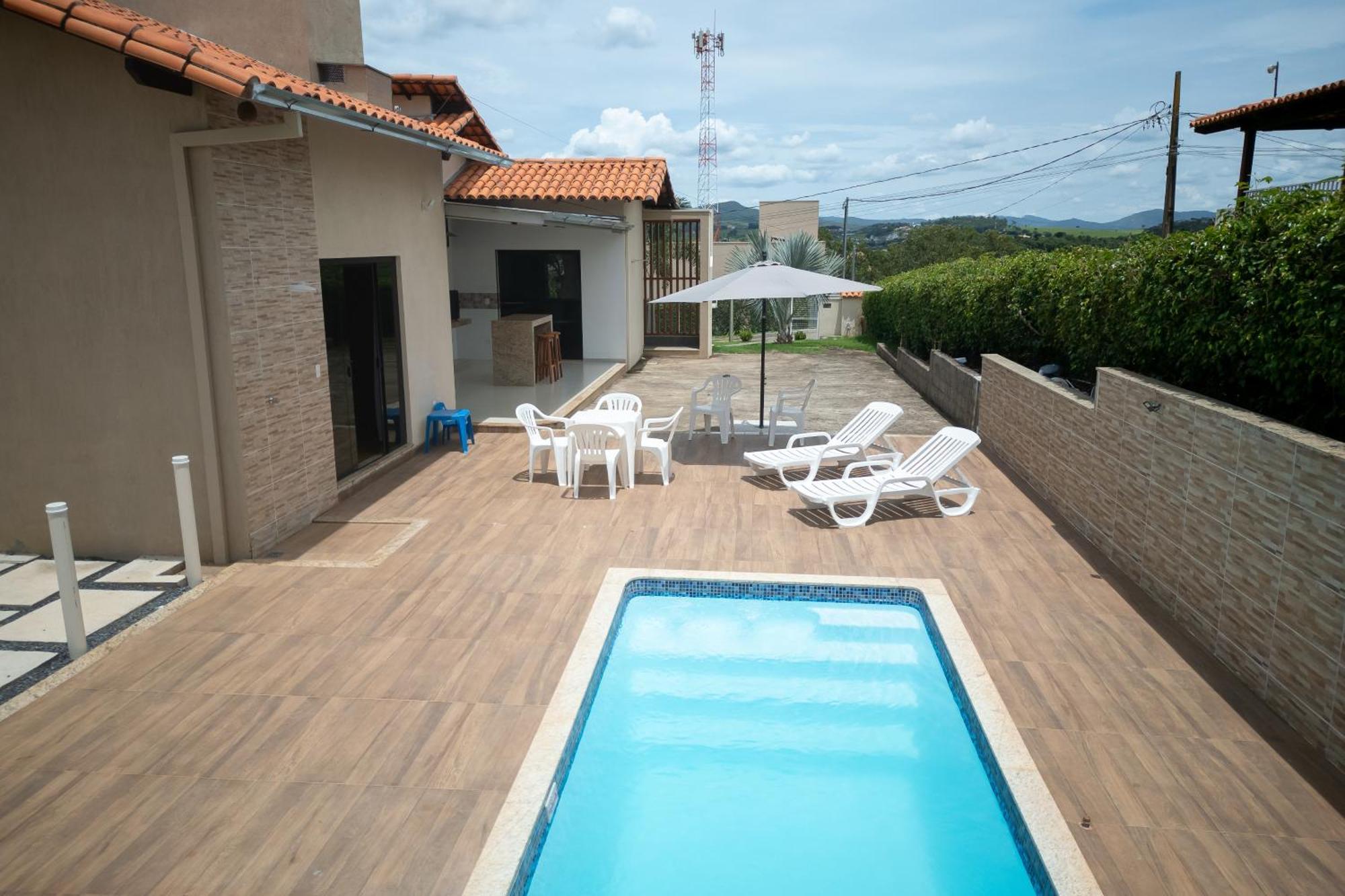 Casa Com Piscina Vista Para Lago, 03 Quartos Confortaveis Capitólio المظهر الخارجي الصورة